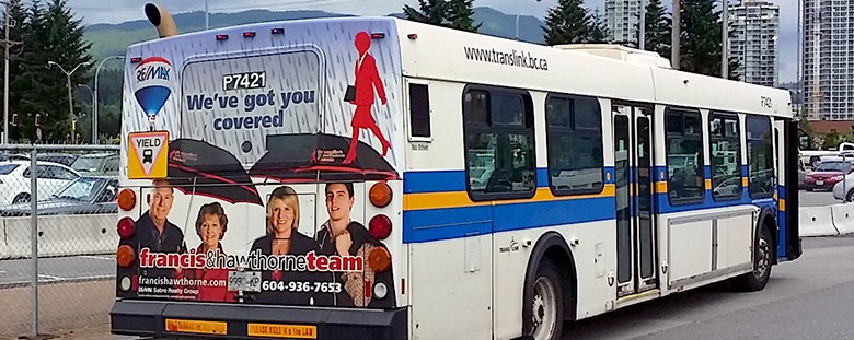 francis-hawthorne_bus-780.jpg