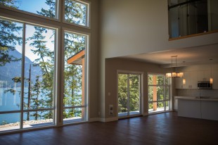 Living Room 2.jpg