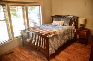 bedroom1.jpg