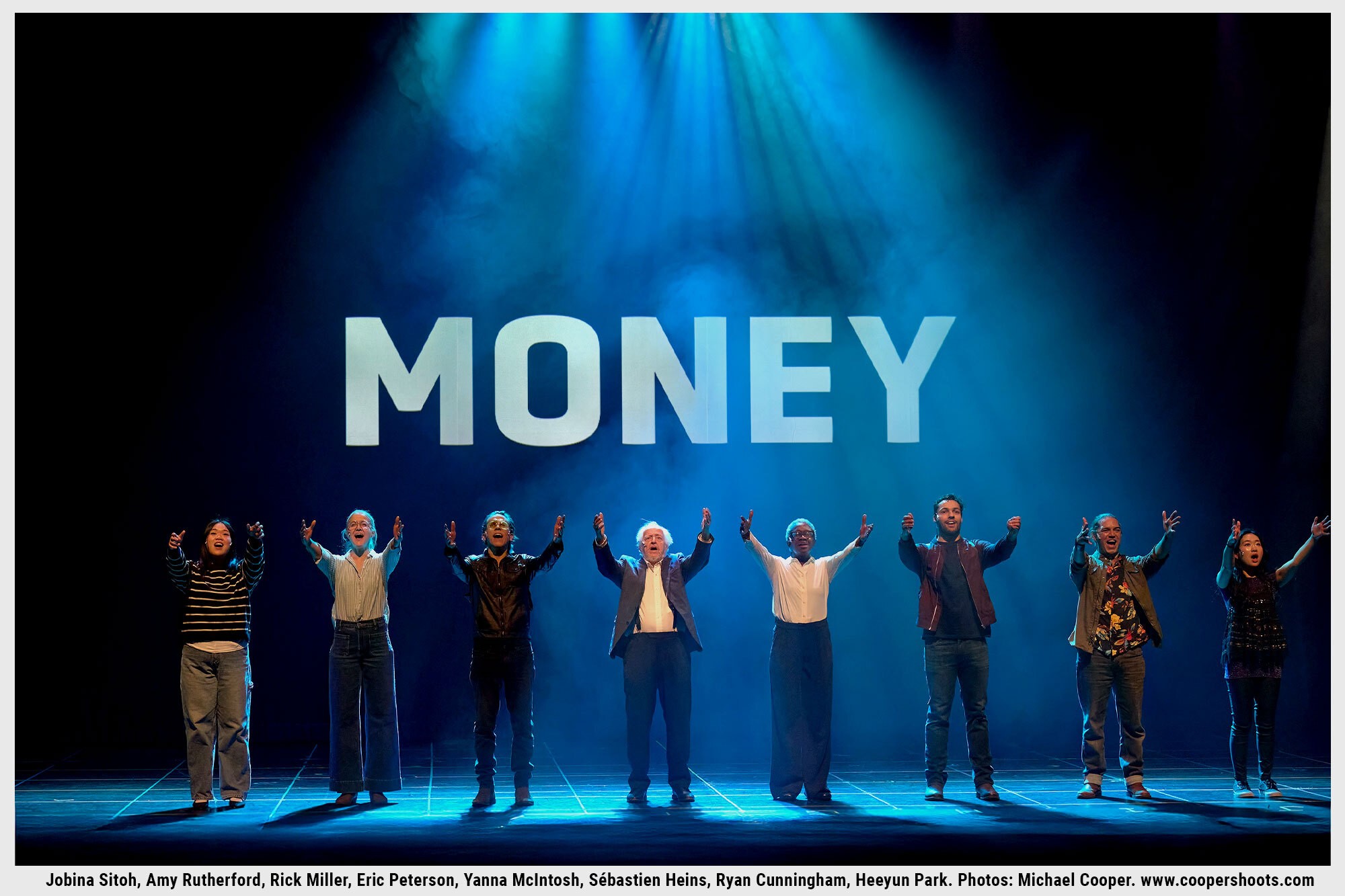 money-photo-group_250214a.jpg