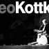 web 900 x 600 Leo Kottke showblock.jpg