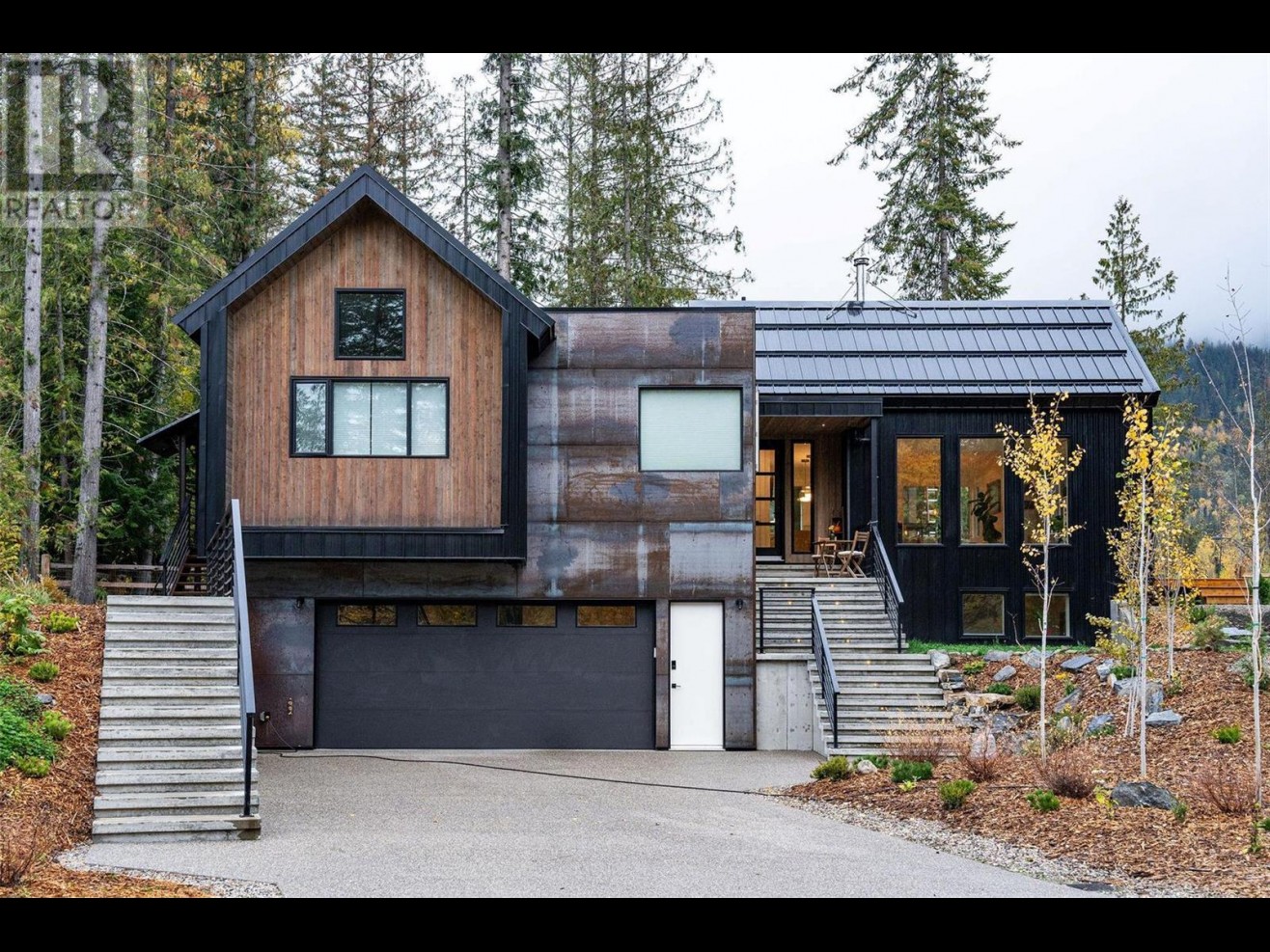 1580 Mason Road Property Details RE/MAX Revelstoke Realty