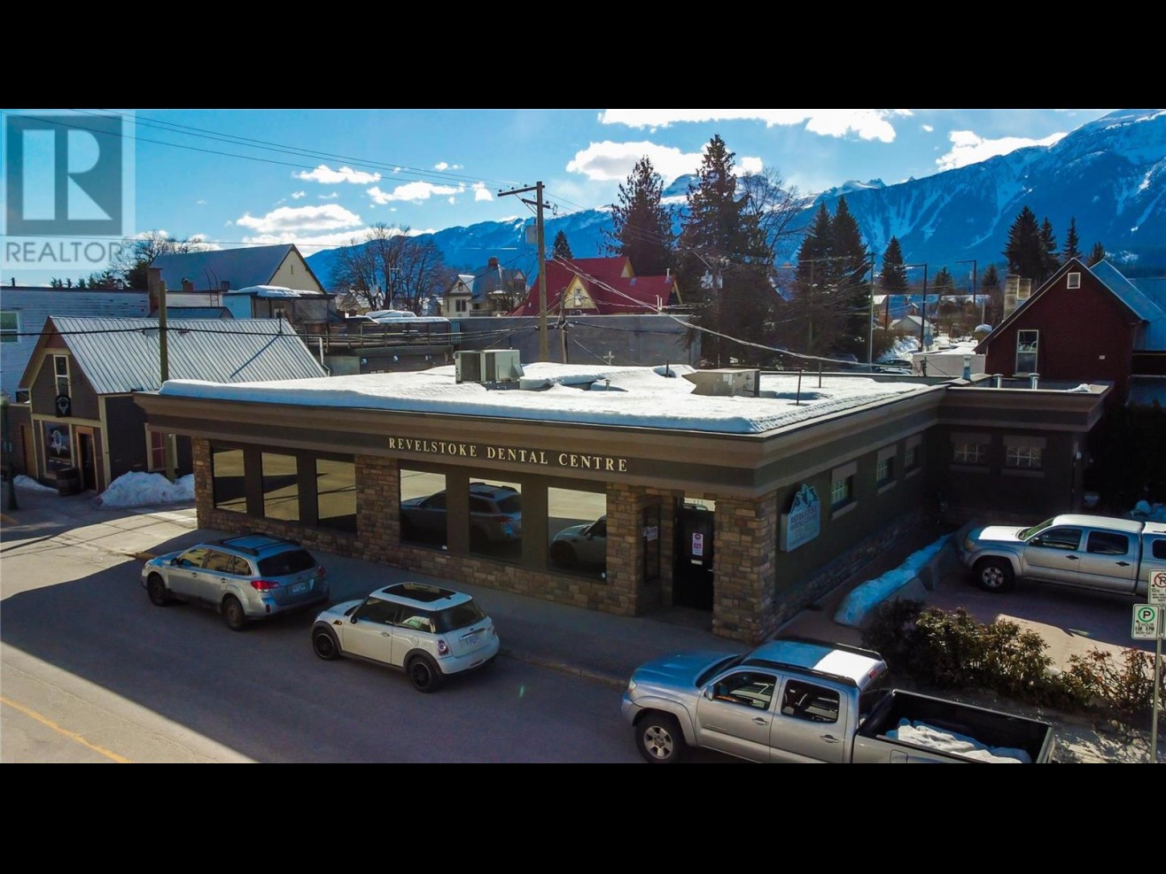 111 Second Street W Property Details RE/MAX Revelstoke Realty