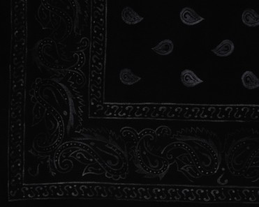 05_Bandana Pattern with Question Marks_detail.jpg